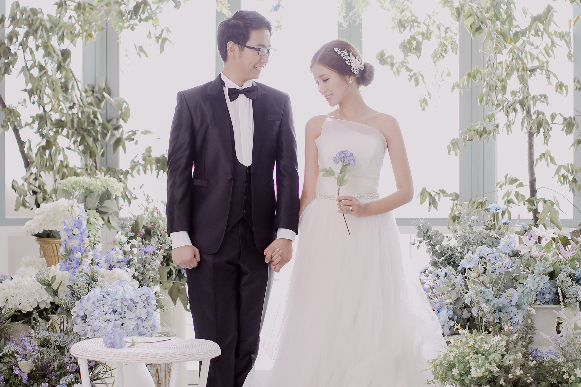 Tricia and RGs Romantic Fairytale Pre-Wedding Shoot in Korea