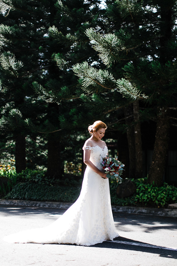 A Classic And Romantic Tagaytay Wedding In Pink And Maroon Bride