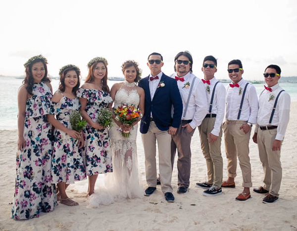 A Casual Beach Wedding With Bohemian And Rustic Touches 25 Bride
