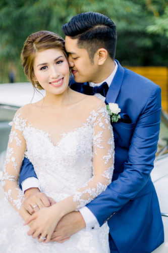 Blue Outdoor Tagaytay Wedding | Philippines Wedding Blog