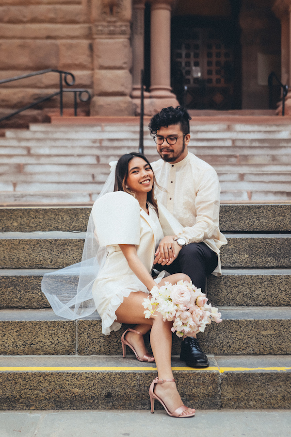This couple nailed the casual-chic look. The bride is wearing a  non-traditional pink small dr… | Courthouse wedding dress, Courthouse  wedding, Civil wedding dresses