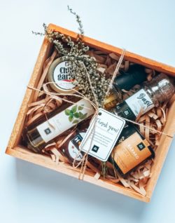 Gold gift set